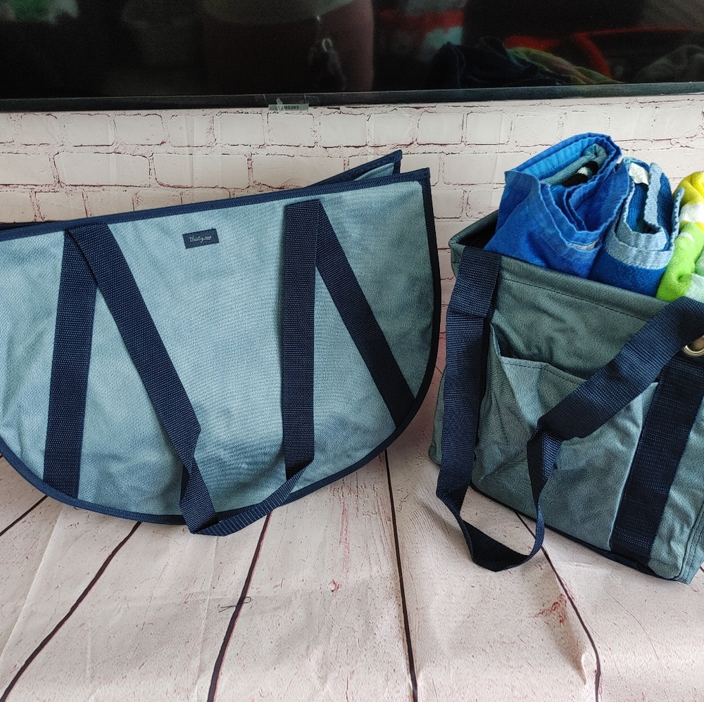 "31" Round Utility Tote & Small Utility Tote